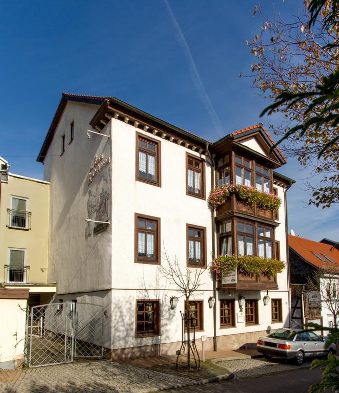 Pension Zum-Ratsherrn Friedrichroda Exterior photo